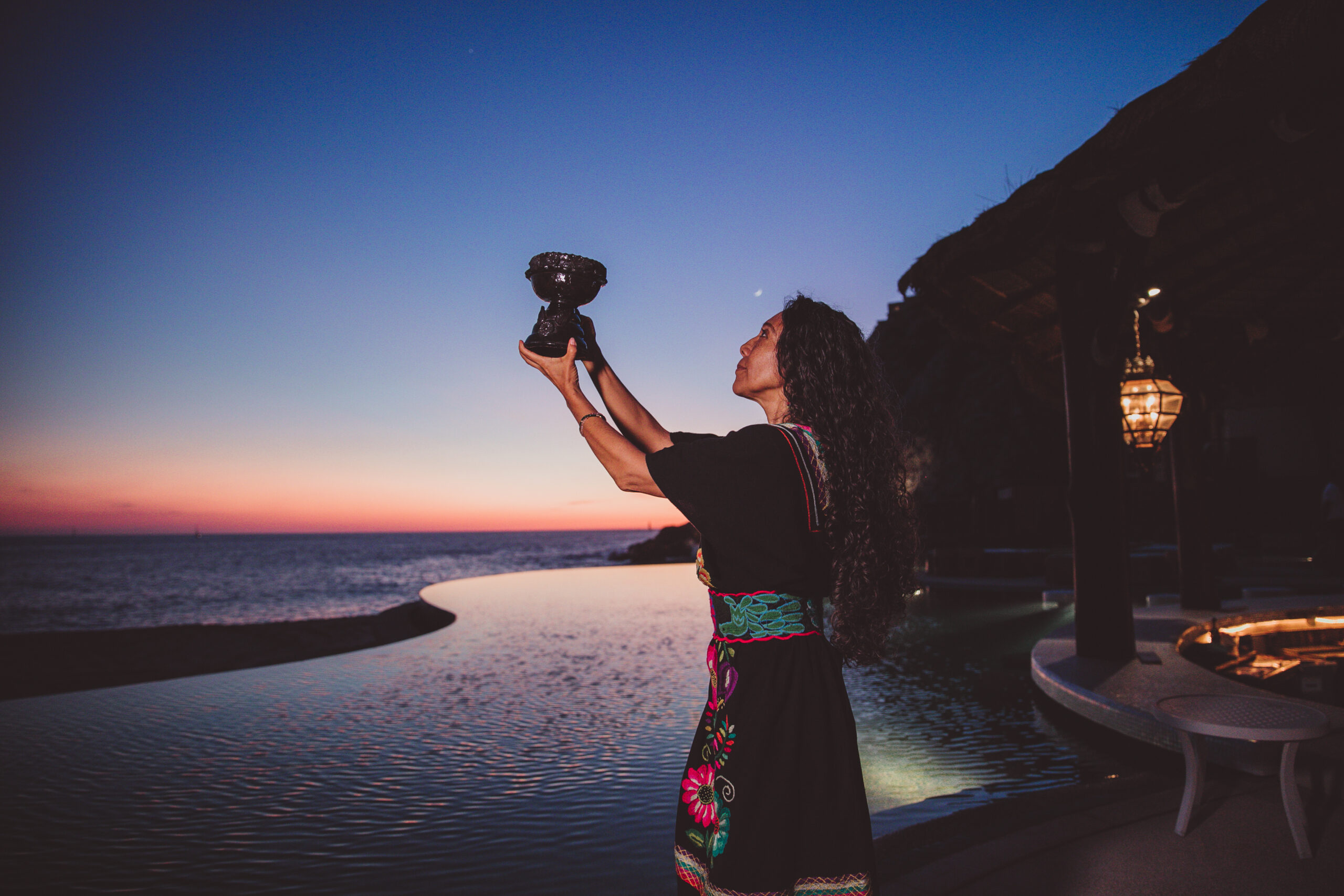 Waldorf Astoria Los Cabos Pedregal resort built into the Pacific cliffs at the southern tip of the community