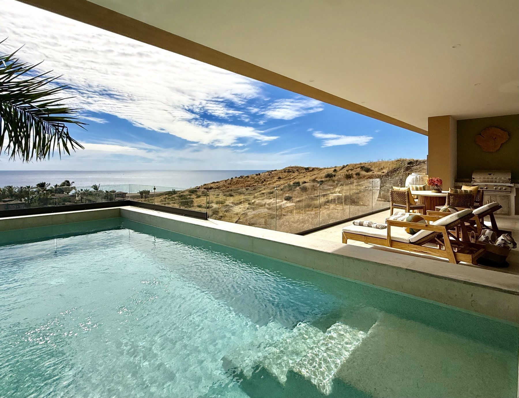 Migaloo Quivira ultra luxury cliffside villas on Pacific cape Cabo San Lucas